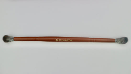Blend & Diffuse Dual-Ended Eye Brush