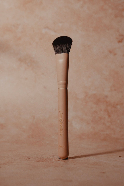 Angled Sculpting Brush